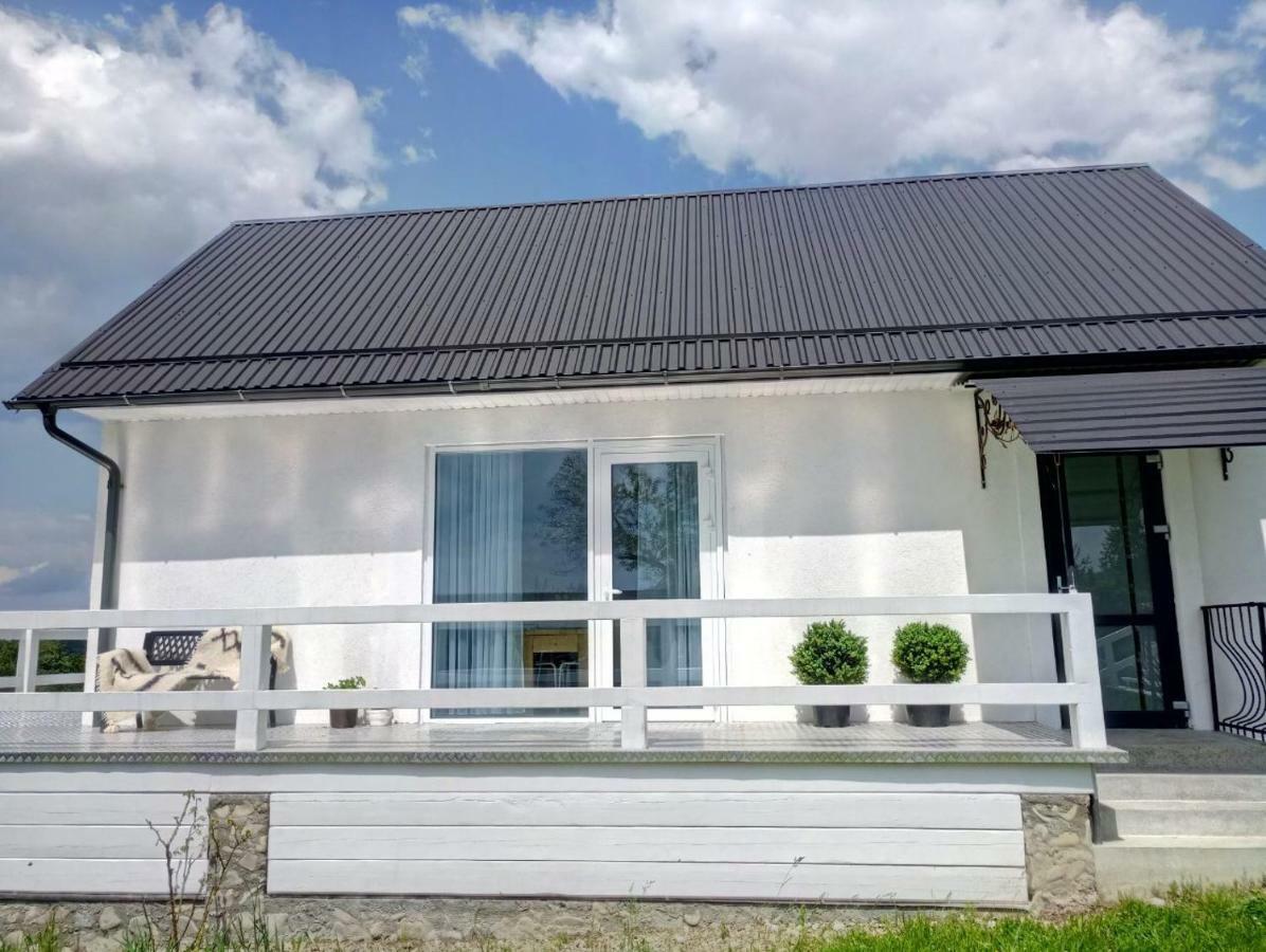 Cosy House Villa Berehomet ภายนอก รูปภาพ